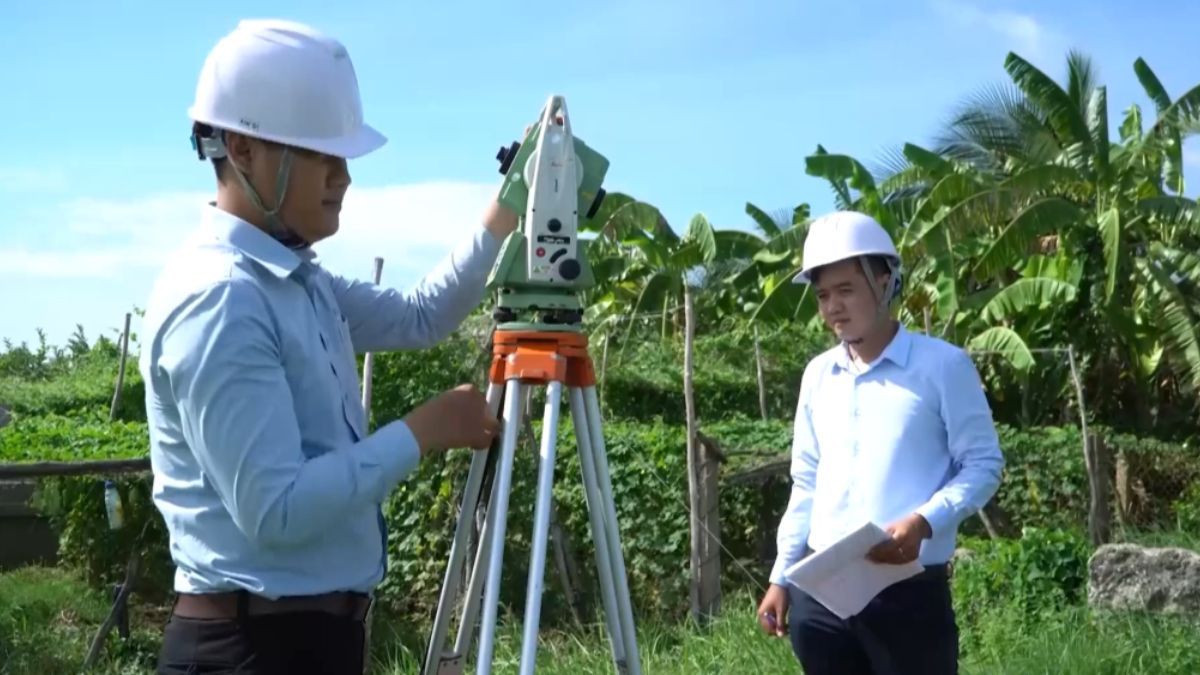 Ai là người chi trả lệ phí đo đạc và cắm mốc?