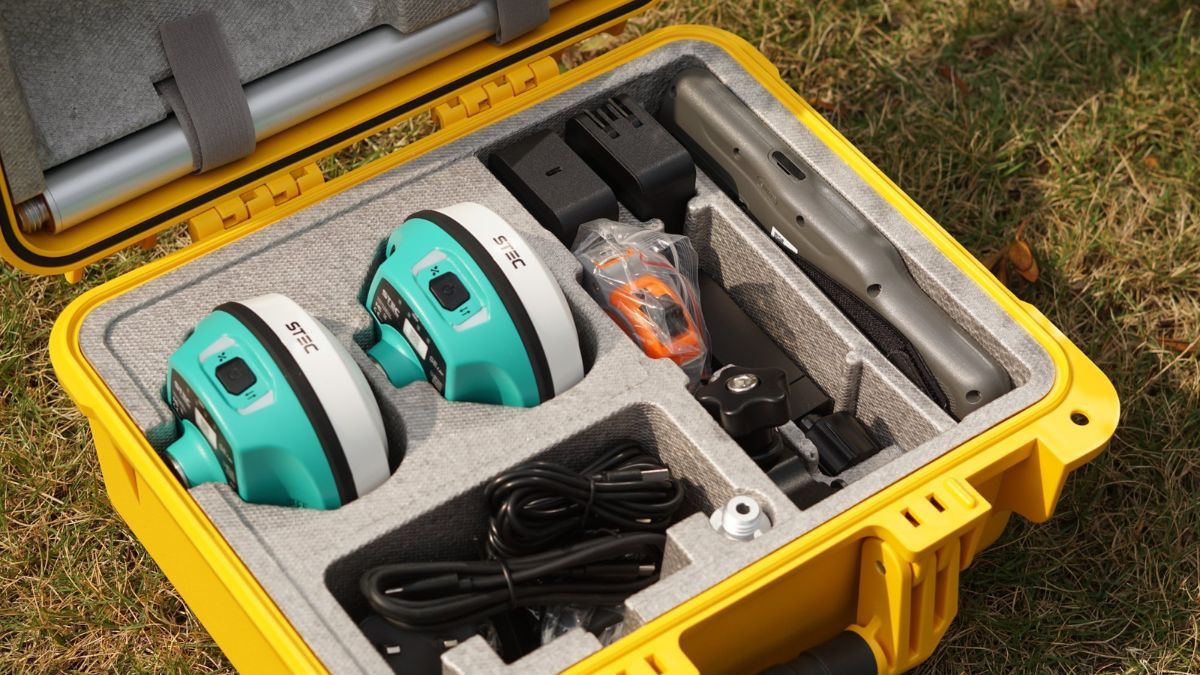 Máy GNSS RTK Stec SE lite